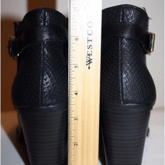 Rock & Republic Jax Ankle Boots size 8 - Picture 6 of 9